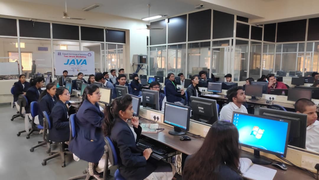 Two Week Microsoft Ed-vantage Training Program on 'Java Programming' ( 17 Jan - 04 Feb 2019)
