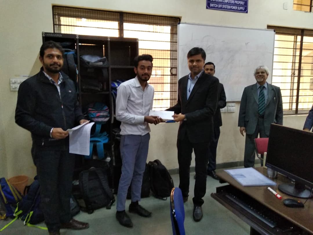 Android Coding Hackathon under the aegis of Microsoft Ed-vantage Training, sponsored by Ozonsoft Indore