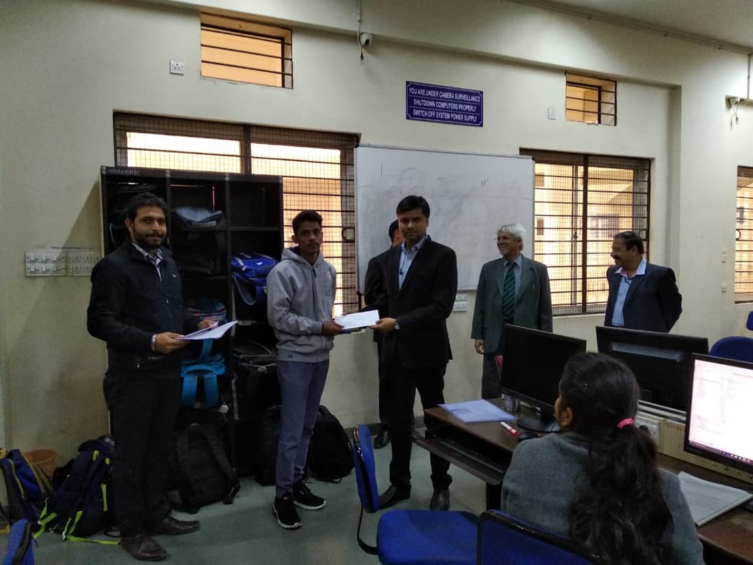 Android Coding Hackathon under the aegis of Microsoft Ed-vantage Training, sponsored by Ozonsoft Indore