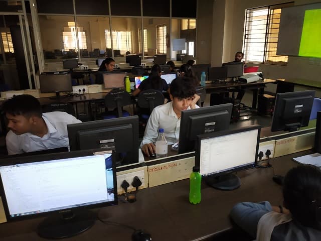 Microsoft Ed-vantage Training Program on 'HTML 5/CSS3/Java Script and Core Java' at CDGI Campus (3 June-24 June 2019)
