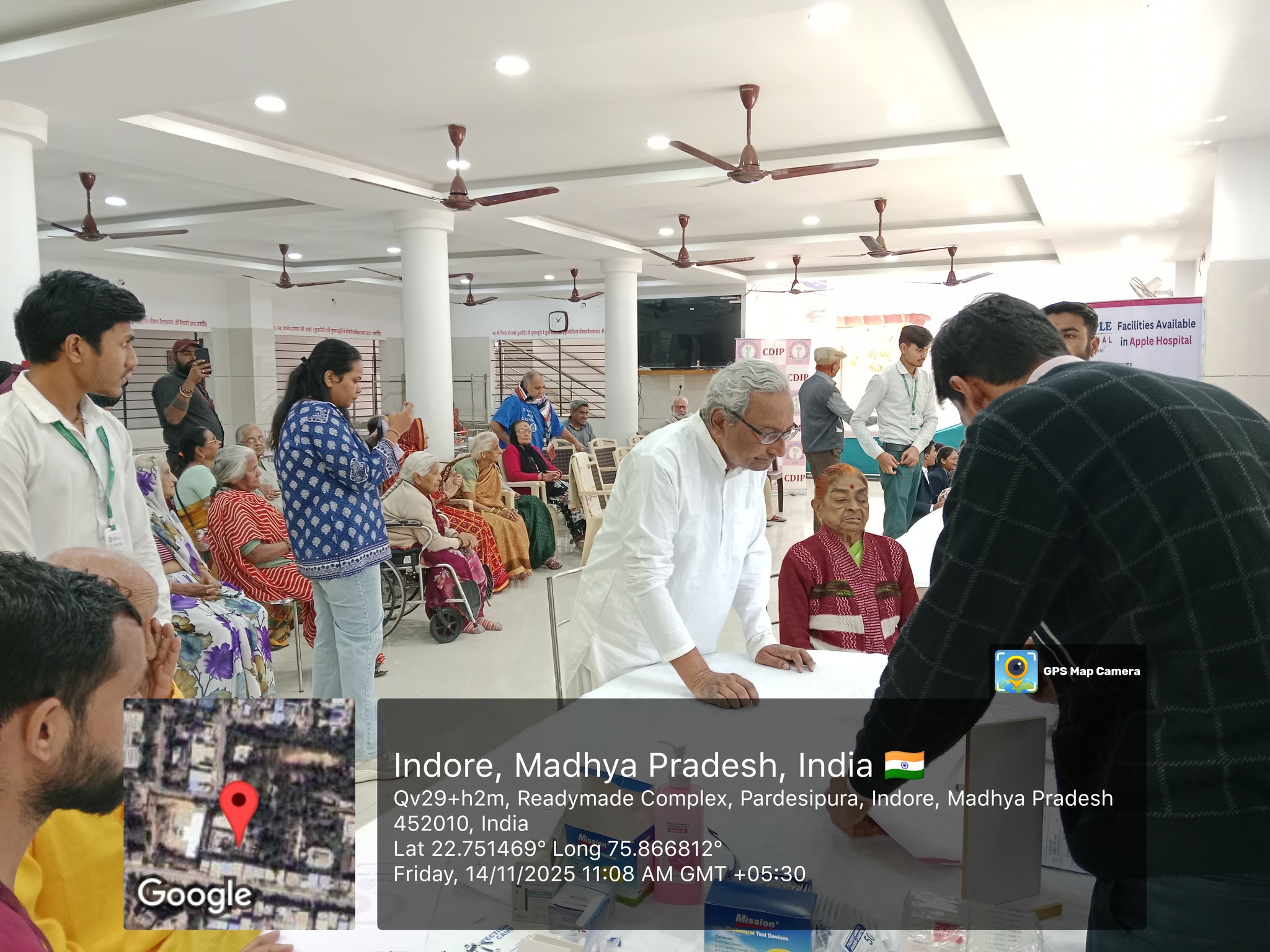 On the world diabetes day, CDIP in collaboration with apple hospital Indore ... - Image 9